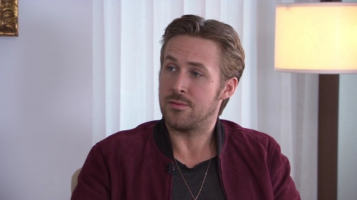 Ryan-Gosling-on-life-behind-the-camera-BBC-News_thumb4.jpg